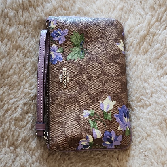 Gorgeous NWOT Coach Purple Floral & Signature Khaki Leather Wristlet/Wallet π - Picture 14 of 16